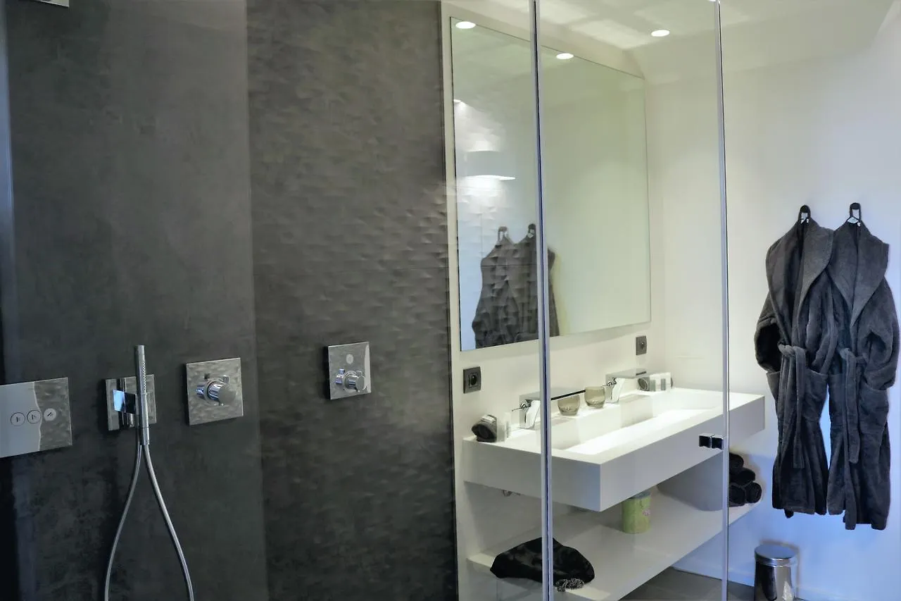 B&B For 2-Wellness For 2 Bruges Bed & Breakfast